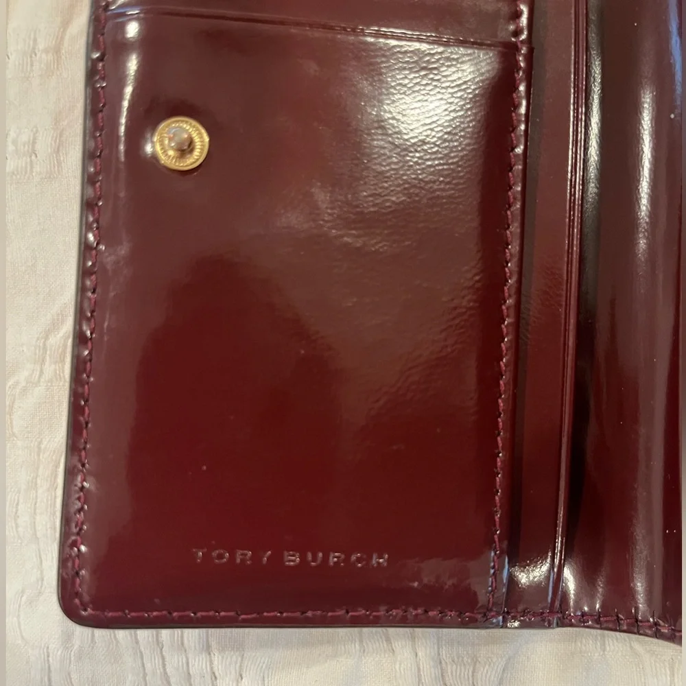 Tory Burch Weiner Dog Dachshund Wallet - Picture 3 of 5